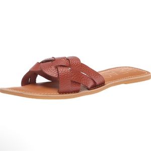 *Sold*Beach by Matisse Women's Escape Slide Sandal